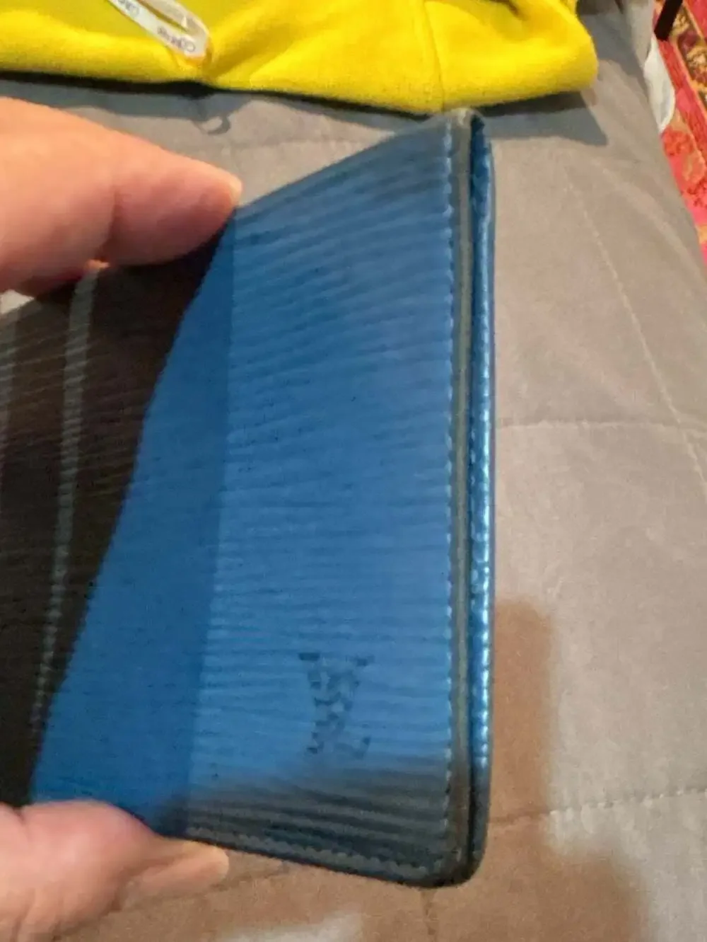 Louis Vuitton Blue Epi Leather Card Holder Wallet